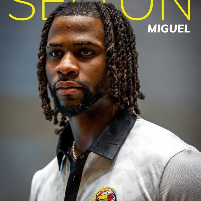 6A1528E8-0F55-49FE-9A78-AA0A9BF68573