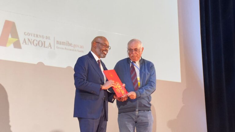 853AB4F6-77E7-46FB-8C96-C91DF06E6F85