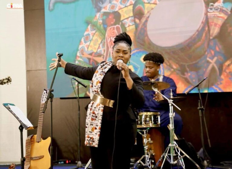 C899CB45-A154-4310-9D21-71CF3D38C17F