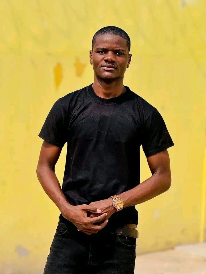 WhatsApp Image 2025-11-03 at 21.33.06