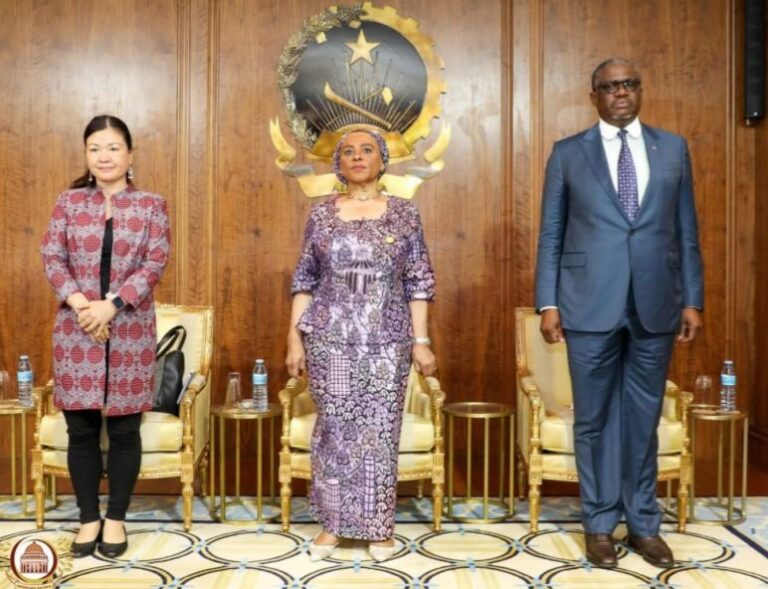 WhatsApp Image 2025-11-05 at 22.09.27