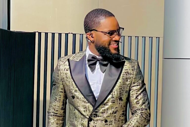 1203DF14-779C-40B1-BD6D-8FCCAA28559E