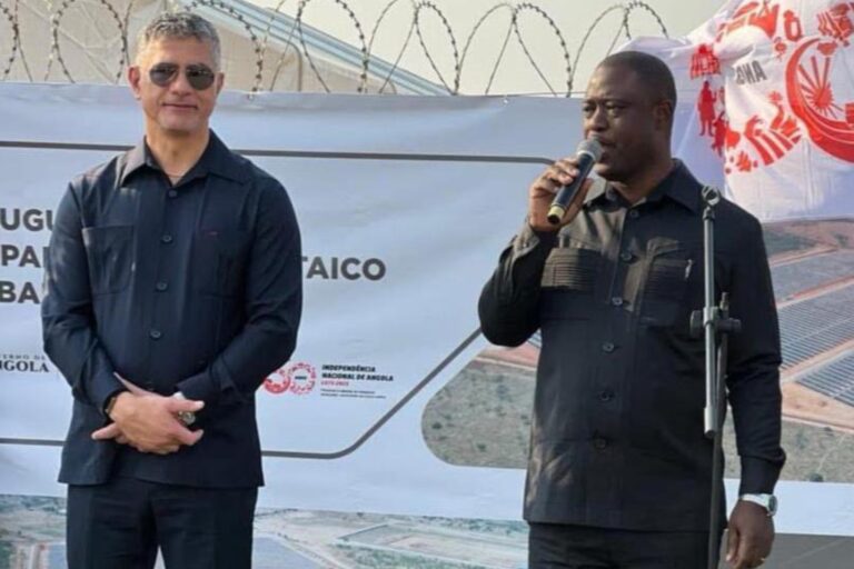 24C7927D-9215-498E-824E-0559C6F866A2