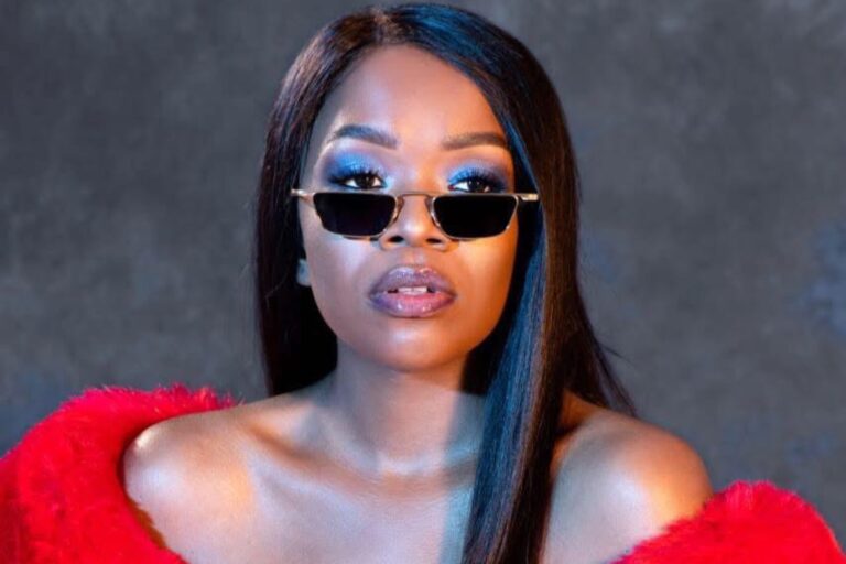 2F750D48-7DD4-40BF-A0FD-D854AA41CA60