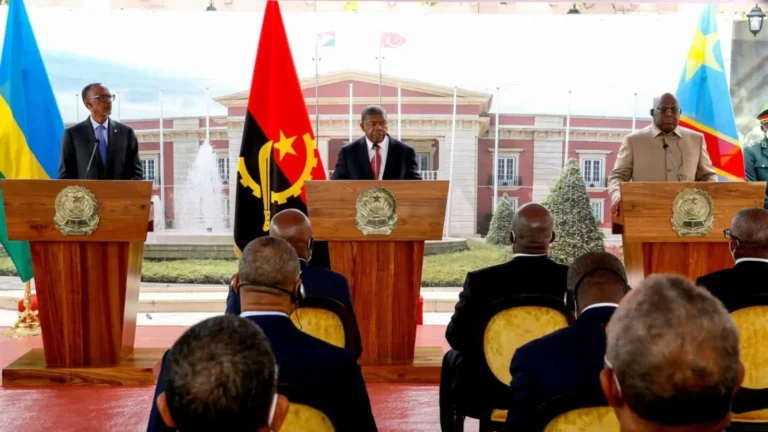 419675C8-B690-4A74-B83D-93D10421BD44