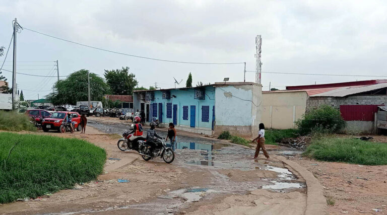 42186532-9F90-40B5-95D3-9C13BC3D1635