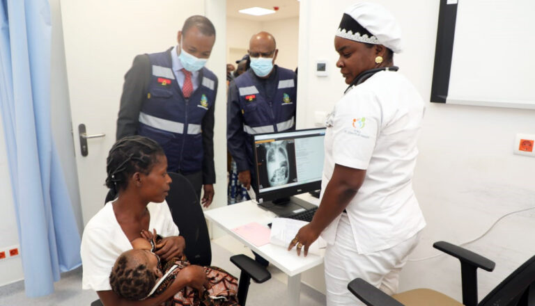 5267B549-DE92-42FC-A826-A635B7EF73F4