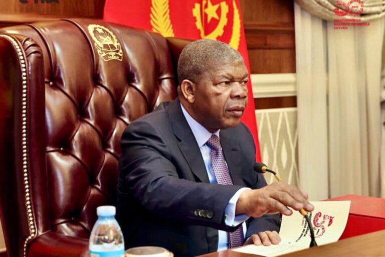 5C49E10B-1C8C-4734-AED7-4B1540AE23CC