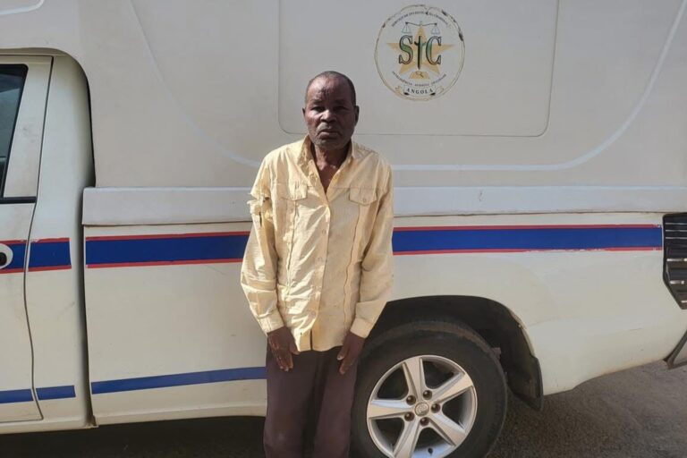 6207CB0C-303F-4049-B2F7-53879A585FF5