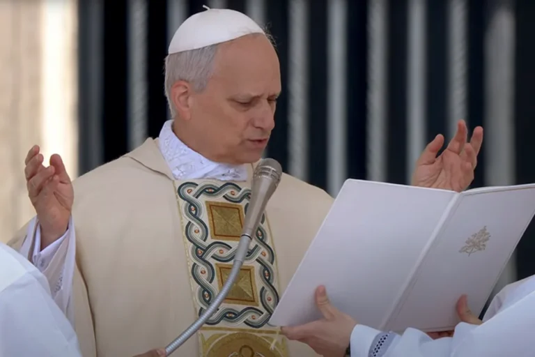 7CFE9336-ECBA-4A35-AB2C-BA316F4F346F