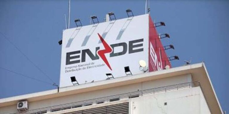 9448538A-8F5F-490A-8AB4-85D05302B79C