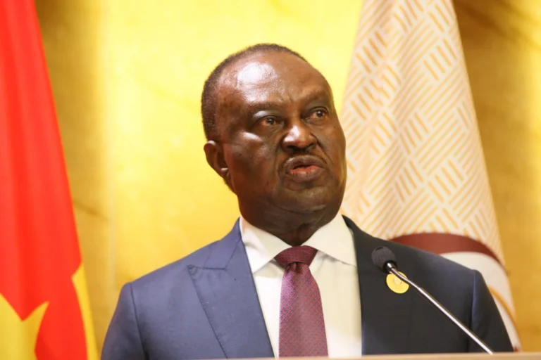 A5AF993C-9F57-4AAB-B063-8BDBD0EFB96E