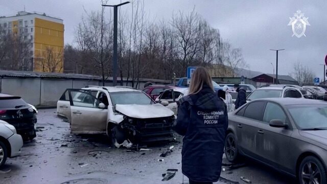 BE92326B-C083-4BA6-B7C8-7CA8B3297FA3