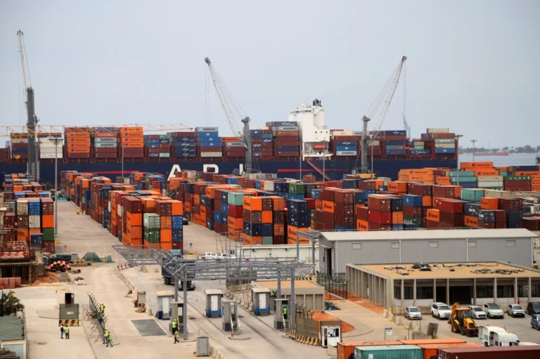 4C1B05BF-F685-4CB7-B4A7-845ACD2F9D19