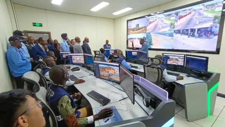 7ACAE189-B9FA-4251-90B7-21DA60158646