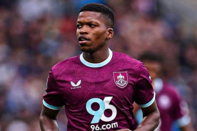 BEE321E7-47E3-4B8C-8416-B5BF2583C6A5