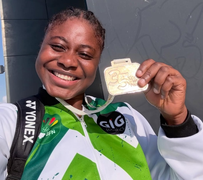 Captura de ecrã_27-2-2026_1453_x.com