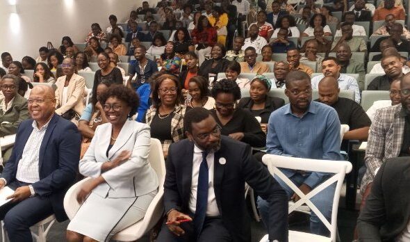 4B7E219F-EAF3-473A-9DA4-C9056173BA1E